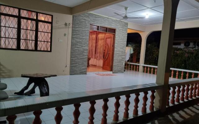 Kenyalang Lutong Homestay