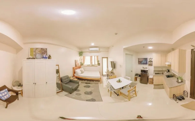 Tropical Bliss in the Metro