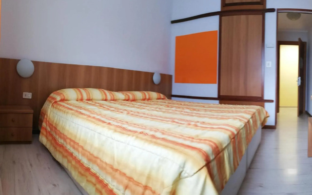 RistHotel Airport