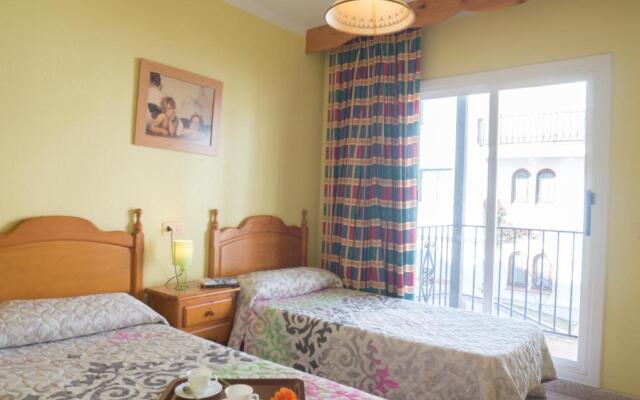 Apartamentos Marineu Playa Romana