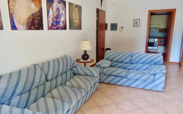N243 - Numana, trilocale in residence con piscina