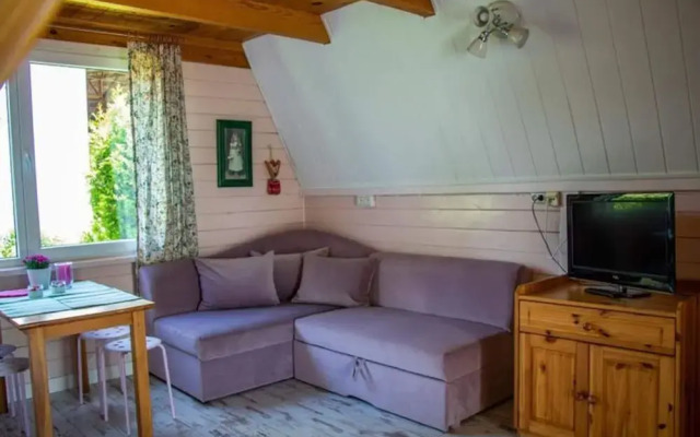 Storey Holiday House, Bobolin