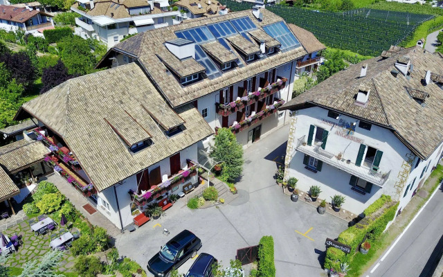 Angerburg Blumenhotel