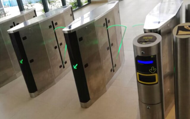 3 Tower Duplex Unit Apartment