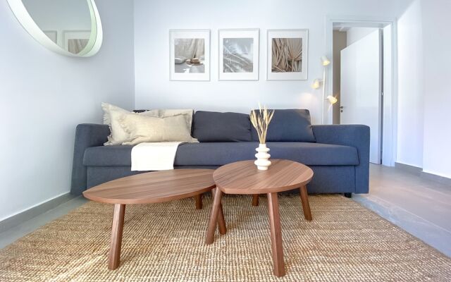 Phaedrus Living: Limnaria Luxury Flat Ivy 121