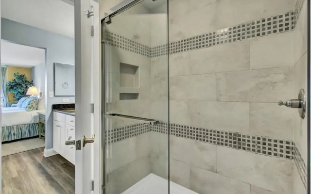 Summerhouse 305 by Wild Dunes, Oceanfront