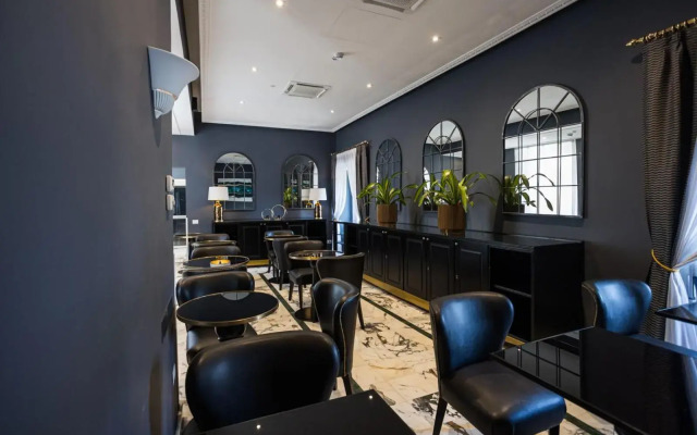 Boutique Hotel Metro 900