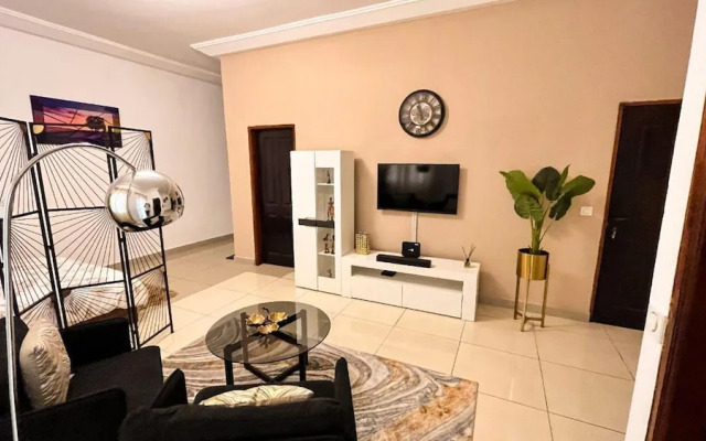 Large Studio at Your Disposal in Abidjan