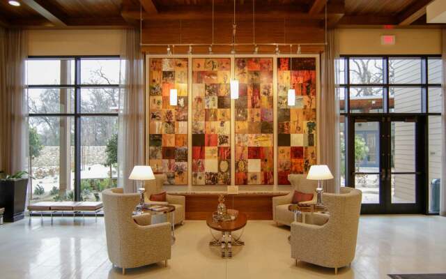 Sheraton Redding Hotel at the Sundial Bridge