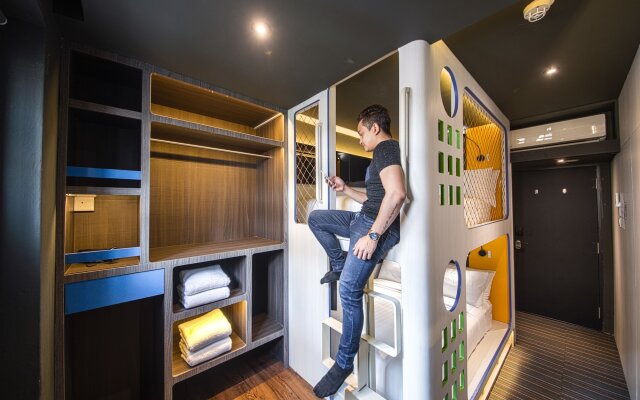 CUBE Family Boutique Capsule Hotel