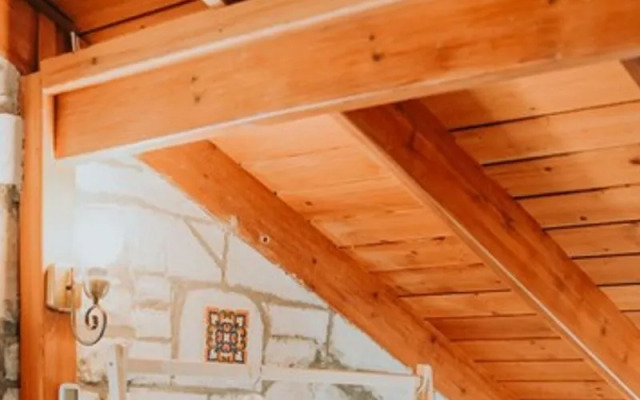 Lavantalı Konak Taş Ev