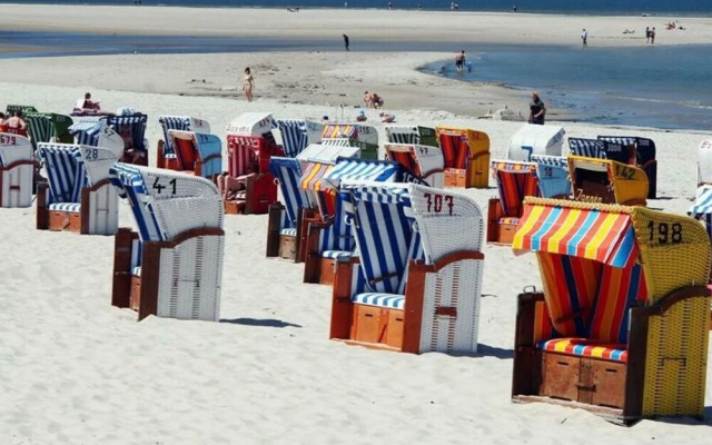 "sea Eagle" in the House on the Dune