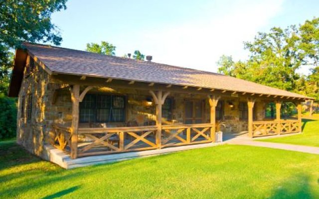 Post Oak Lodge Retreat