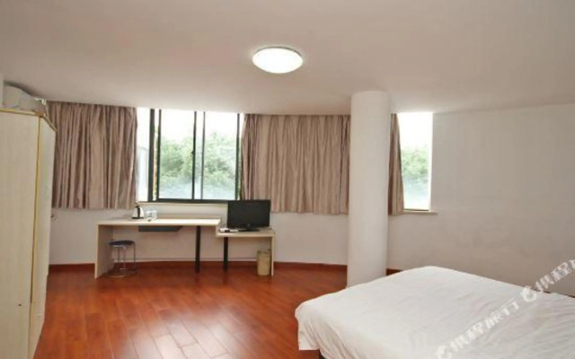Mingyue Hotel (Kunshan Luyang)