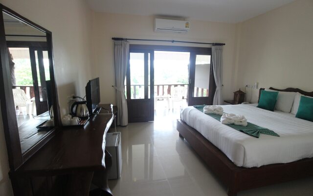 Krabi Klong Muang Bay View