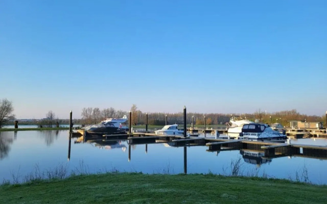 Holiday Home Chalet 79