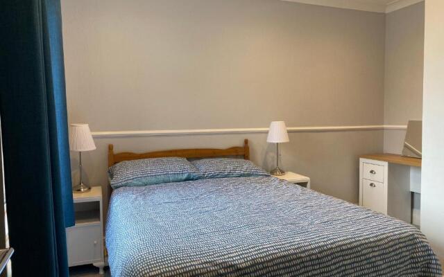 3 double bed house 10 mins from Sandbanks