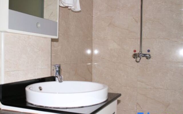 Ruilong Hotel