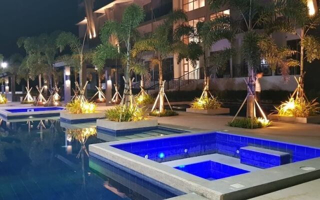The Crown Residences at Harbour Springs