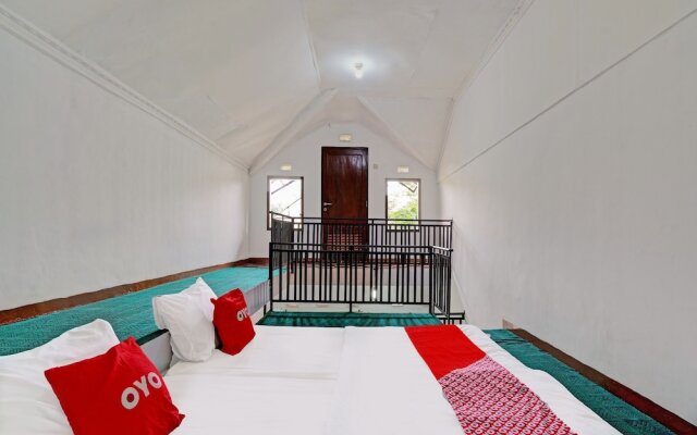 Super OYO Capital O 91810 Hotel Balebat 2