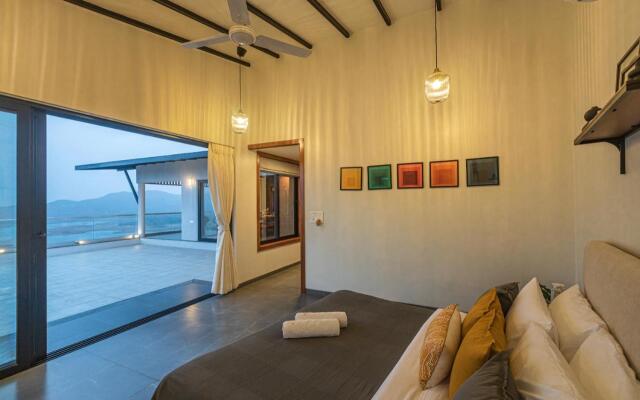 SaffronStays Ahilya Waters By Kosha Villas, Pawna-Entire Villa