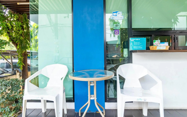 Riski Residence Bangkok-noi