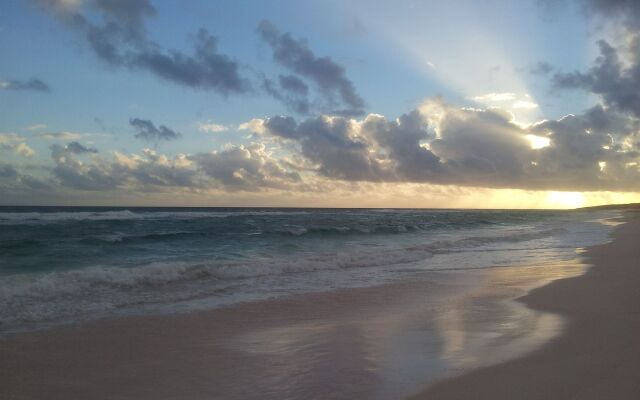 The Ocean Dream Beach Resort