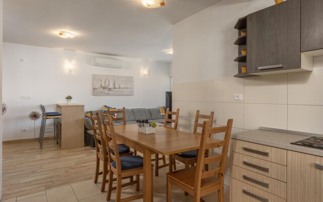 Awesome Home in Njivice With Wifi and 2 Bedrooms