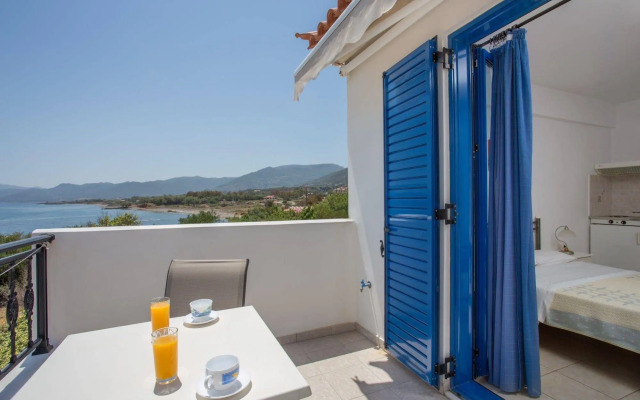 Venti Seaside Adult Hotel