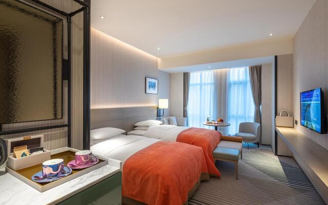 Phoenix Hotel