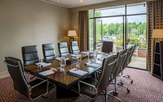 Crowne Plaza Reading