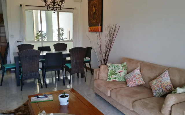 Three Bedroom Apartment by Dakz