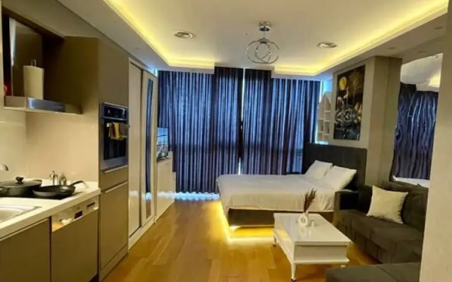 Brand-new Studio Apartment Near Mall of Istanbul
