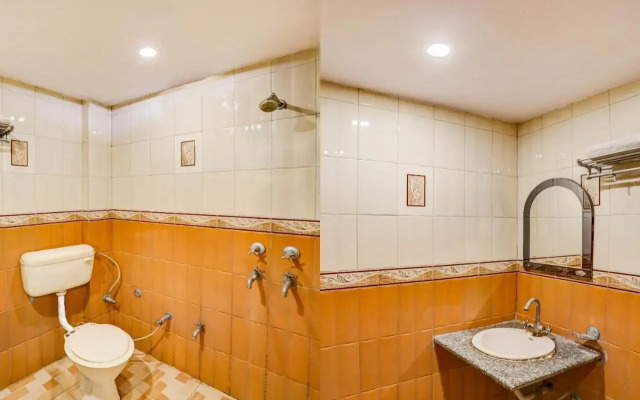 Oyo Flagship 805147 Hotel Sona International
