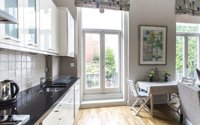 Notting Hill Retreat
