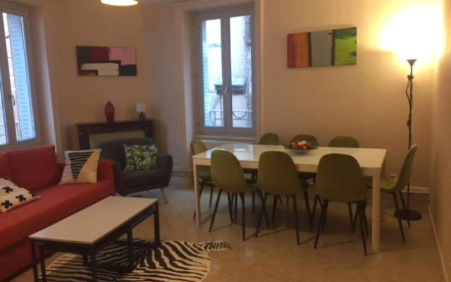 Appartement T2 & T4 tout Confort en Hypercentre de Thiers