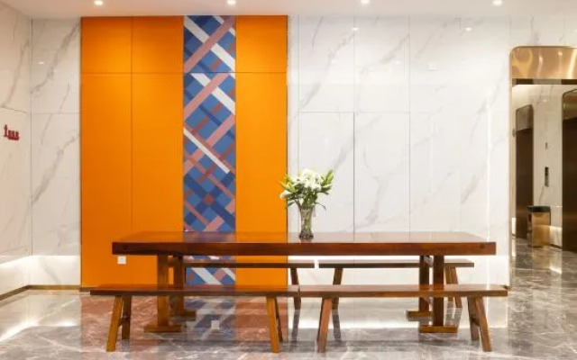 Century Elegance  Hotel (Hangzhou Qianjiang Century City Olympic Sports Center)