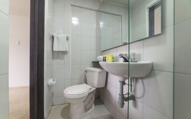 Ayenda 1055 Agora Inn Corferias