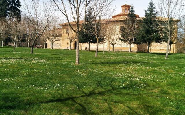 albergue nuestra señora de carrasquedo