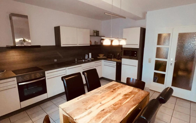 Ferienwohungen und Apartments Haus zum Schwan