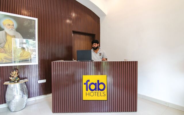 Fabhotel Marritt Grand