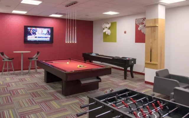 Modern Apartment At Crystal City