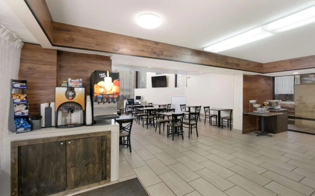 SureStay Plus Hotel by Best Western Gatlinburg