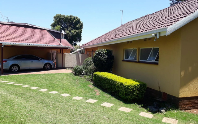 Peace & Lovely Bed And Breakfast