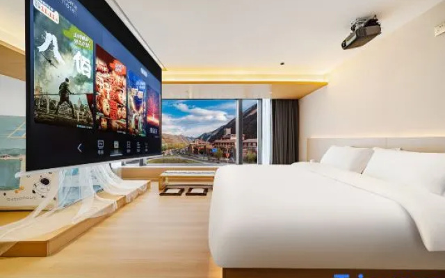 Cloud Top Starry Sky Hotel
