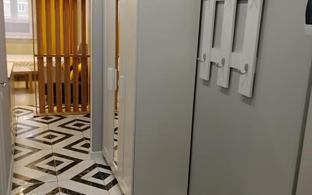 Apartments on 13 Vostochnaya Street