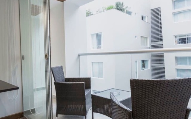 w Elegant Loft With Balcony in Barranco