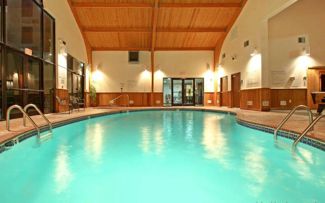 Holiday Inn Express Hotel & Suites Harrison by IHG