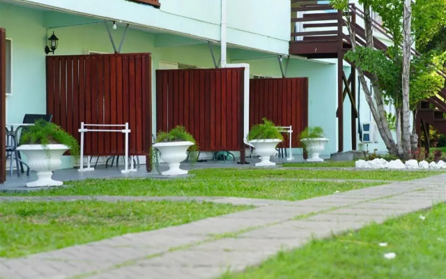 Palm Garden Hotel