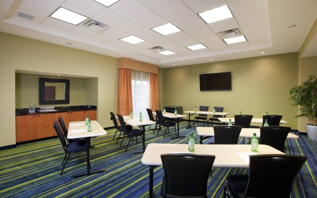 Fairfield Inn & Suites by Marriott Winnipeg